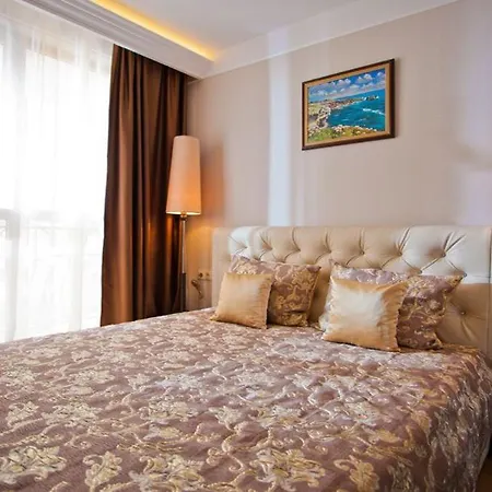 Apartahotel Harmony Palace 3*