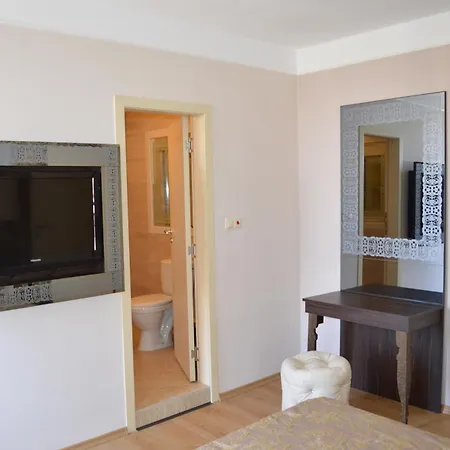 Apart-hotel Harmony Palace 4*