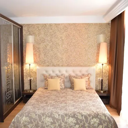 Harmony Palace Apartahotel