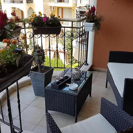 Apartahotel Harmony Palace 3*