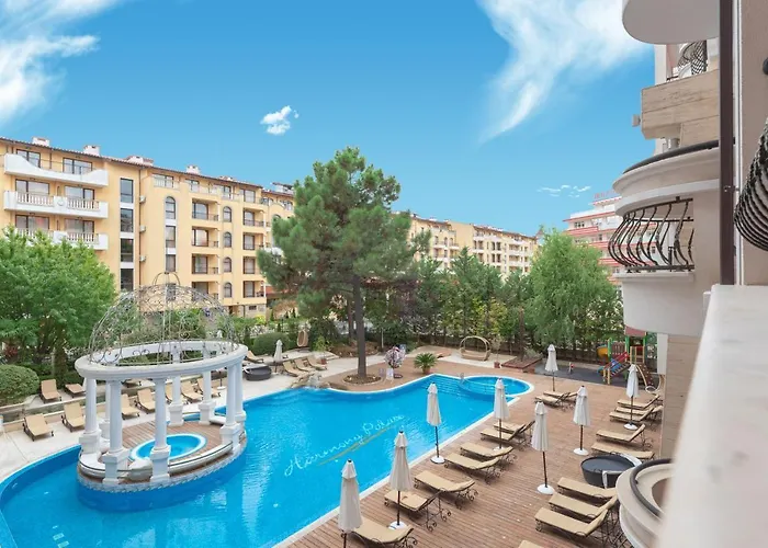 Harmony Palace Hotel apartamentowy 4*