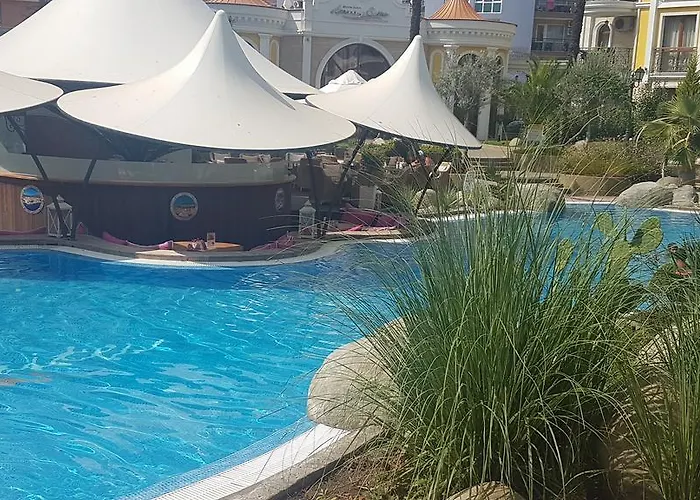 Hotel apartamentowy Harmony Palace Słoneczny Brzeg