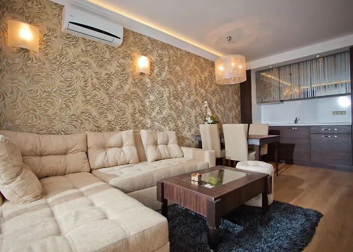 Harmony Palace Апарт-готель Сонячний Берег