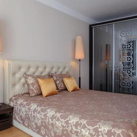 Harmony Palace Lejlighedshotel 4*